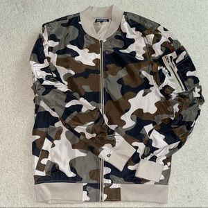 camo zip bomber jacket